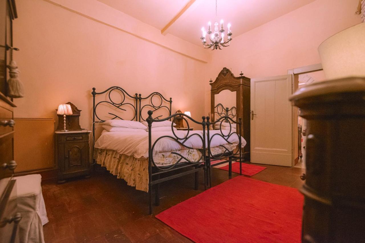 Palazzo Romani Adami 페르모 외부 사진